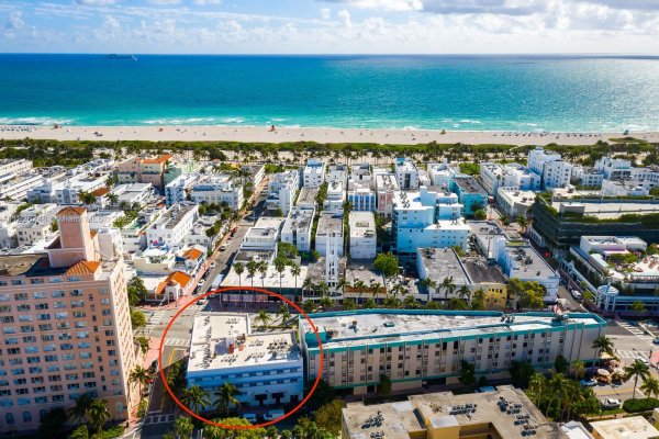 Undisclosed Address Miami Beach, FL 33139