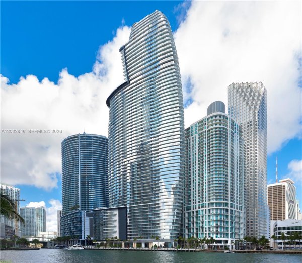 300 Biscayne Blvd Way #3604 Miami, FL 33131