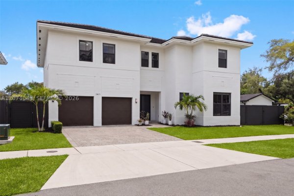 15875 SW 90th Ave Palmetto Bay, FL 33157