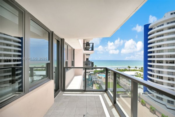 5225 Collins Ave #1015 Miami Beach, FL 33140