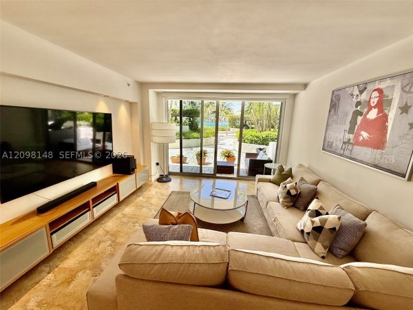 1500 Bay Rd #122S Miami Beach, FL 33139