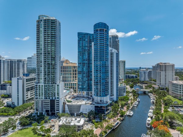 333 Las Olas #4206 Fort Lauderdale, FL 33301