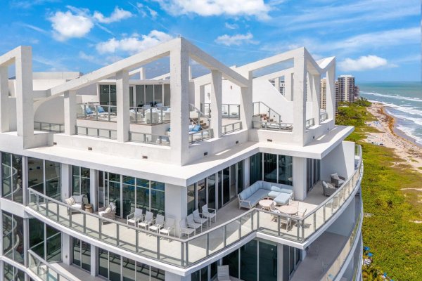 3100 N Ocean #H-PH3 Riviera Beach, FL 33404