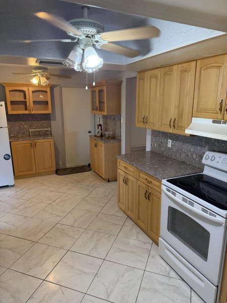 7250 NW 8th Ct Margate, FL 33063
