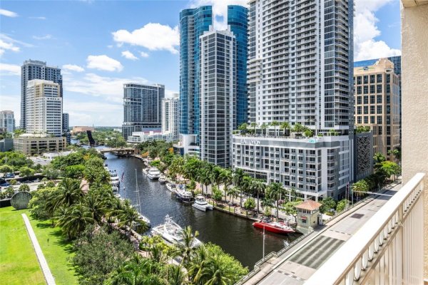 511 SE 5th #1116 Fort Lauderdale, FL 33301