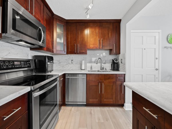 1839 Middle Riv #105 Fort Lauderdale, FL 33305