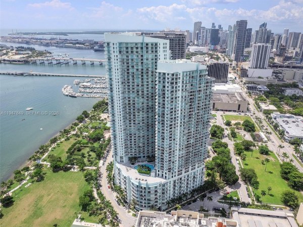 1900 N Bayshore Dr #603 Miami, FL 33132