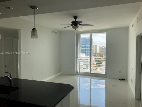 315 NE 3rd Ave #1905 Fort Lauderdale, FL 33301