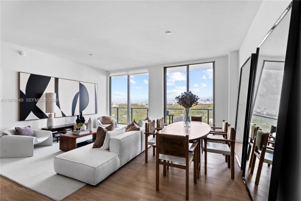 2678 Tigertail Ave #1202 Miami, FL 33133