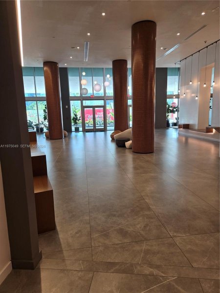 350 S Miami Ave #3507 Miami, FL 33130