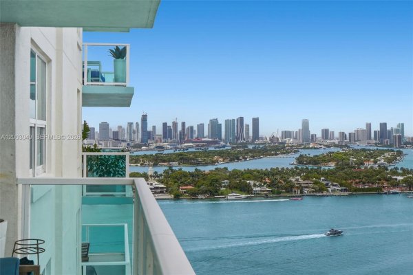 650 West Ave #2612 Miami Beach, FL 33139