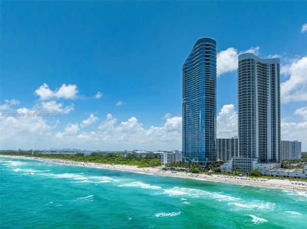 15701 Collins Ave #802 Sunny Isles Beach, FL 33160