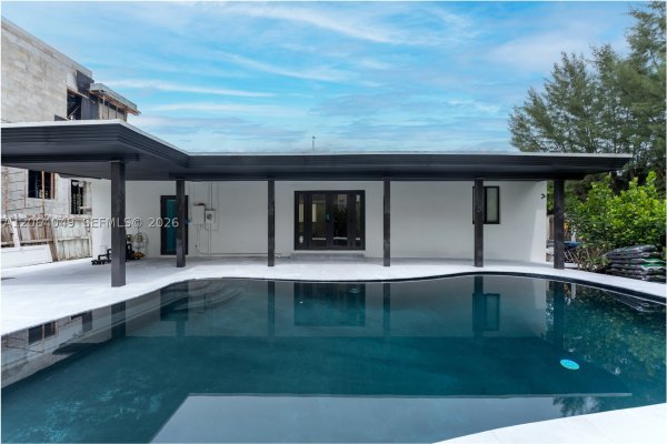 4144 Alton Rd #4144 Miami Beach, FL 33140