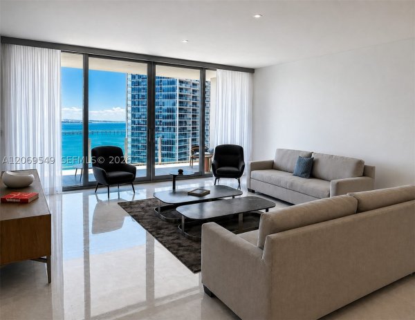 300 Biscayne Blvd Way #4404 Miami, FL 33131
