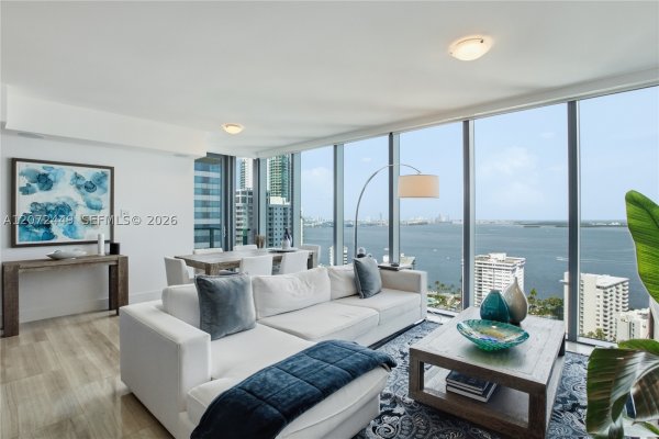 1451 Brickell Ave #2501 Miami, FL 33131