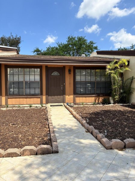 2301 Buttonwood Pembroke Pines, FL 33026