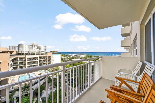 133 N Pompano Bch #702 Pompano Beach, FL 33062