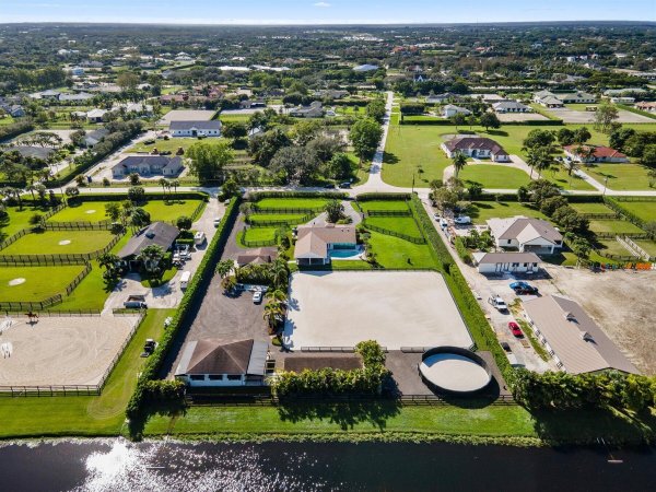 2904 Appaloosa Trl Wellington, FL 33414 2904 Appaloosa Trl Wellington, FL 33414