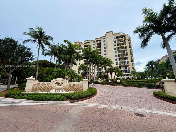 13621 Deering Bay Dr #502 Coral Gables, FL 33158