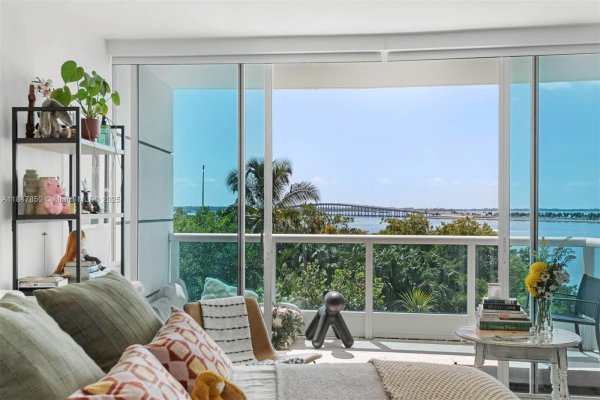 2127 Brickell Ave #503 Miami, FL 33129
