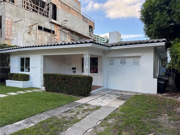 1339 Flamingo Way Miami Beach, FL 33139