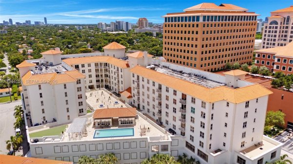 2030 S Douglas Rd #511 Coral Gables, FL 33134