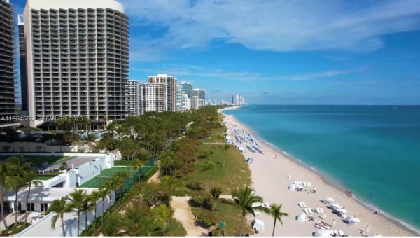 9601 Collins Ave #403 Bal Harbour, FL 33154