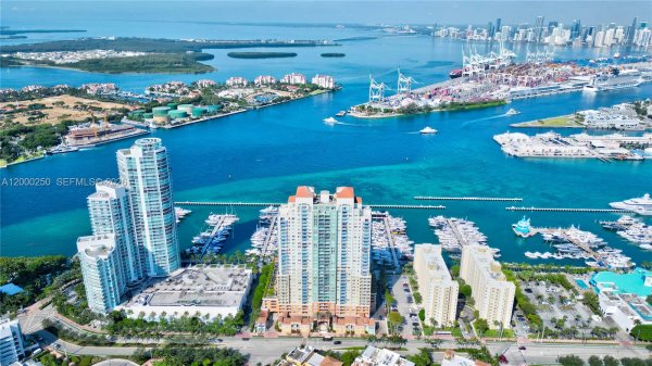 90 Alton Rd #2010 Miami Beach, FL 33139