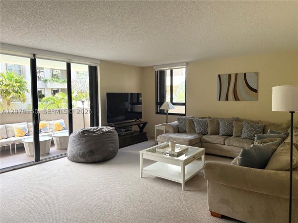 101 Crandon Blvd #265 Key Biscayne, FL 33149