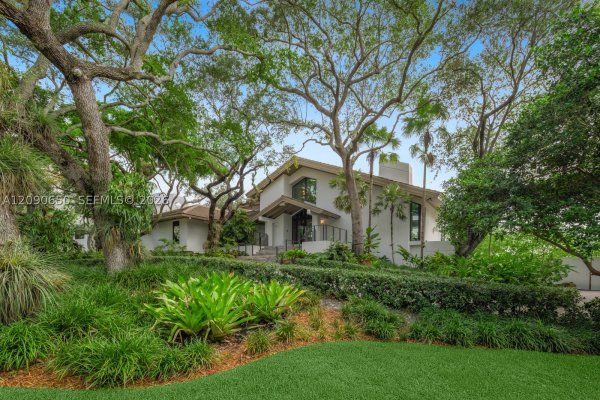 11095 Marin St Coral Gables, FL 33156