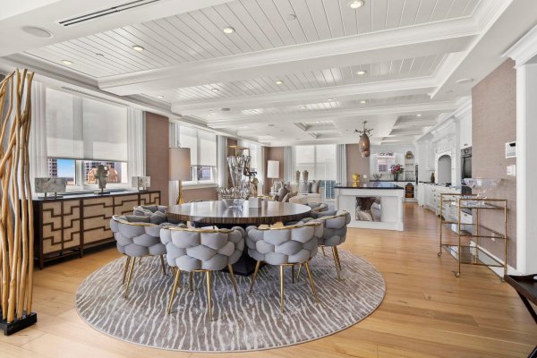 350 SE 2nd St #GPH10 Fort Lauderdale, FL 33301