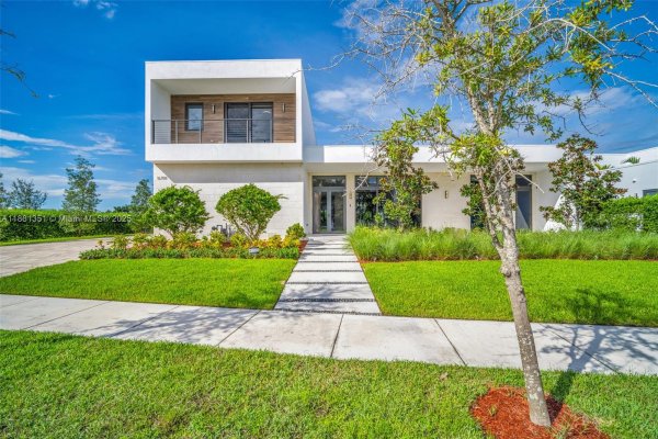 Undisclosed Address Weston, FL 33326