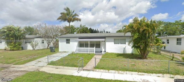567 Tallulah Rd Palm Beach, FL 33462