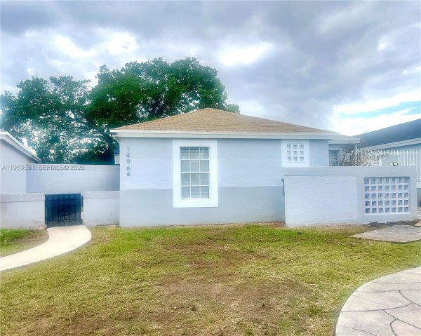 Undisclosed Address Miami, FL 33193