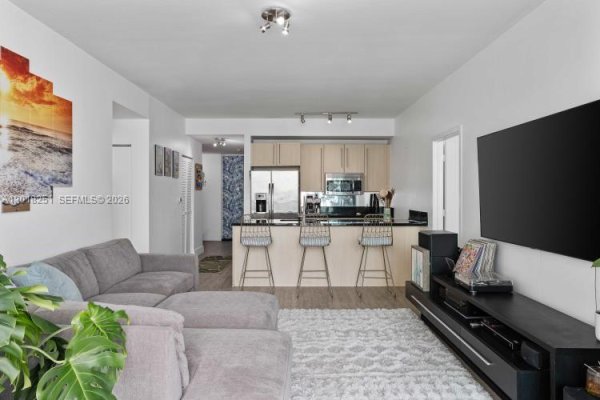 79 SW 12th St #3110-S Miami, FL 33130