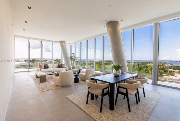 2675 S Bayshore Dr #602S Miami, FL 33133