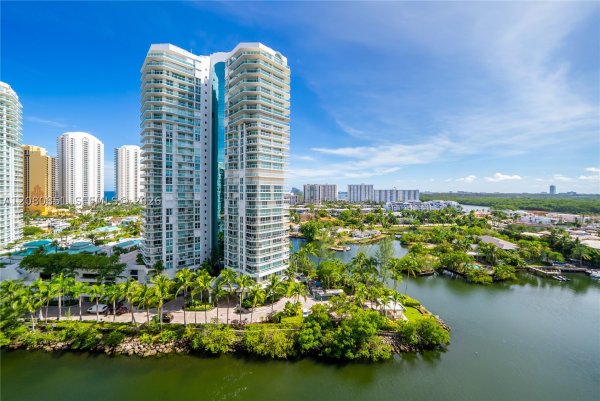 300 Sunny Isles Blvd #4-1208 Sunny Isles Beach, FL 33160