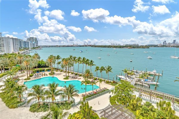 1500 Bay Rd #830S Miami Beach, FL 33139 1500 Bay Rd #830S Miami Beach, FL 33139