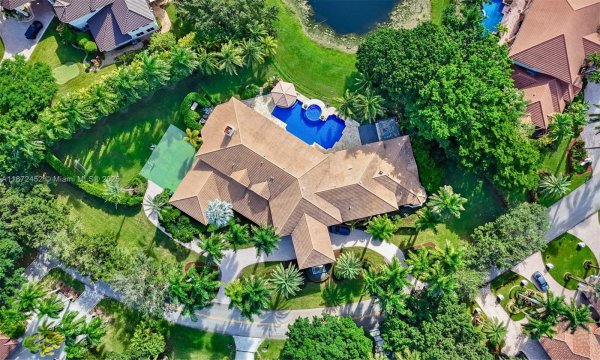 3502 Derby Ln Weston, FL 33331