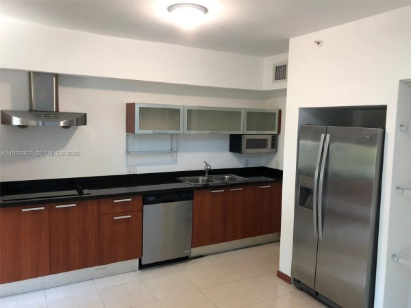 1650 Brickell Ave #111 Miami, FL 33129