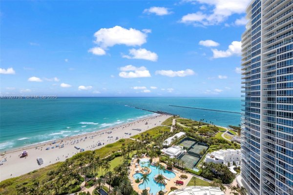 50 S Pointe Dr #1107 Miami Beach, FL 33139