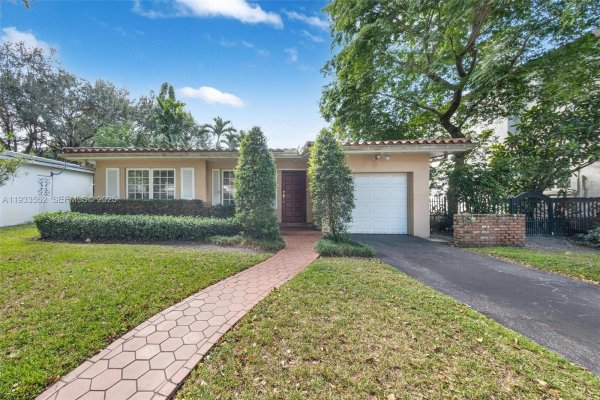 1530 Catalonia Ave Coral Gables, FL 33134