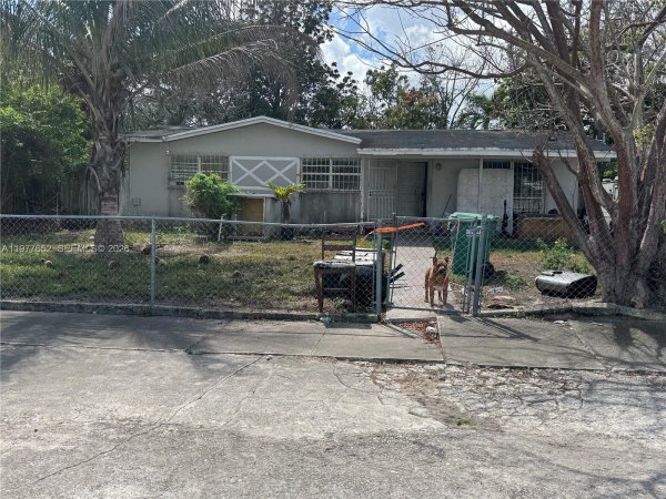 12430 SW 185th St Miami, FL 33177