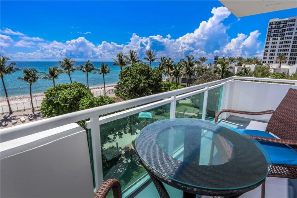 3001 S Ocean Dr #411 Hollywood, FL 33019