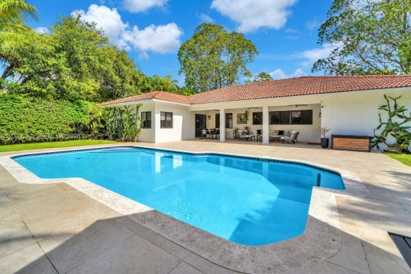 6466 SW 84th #6466 Miami, FL 33143