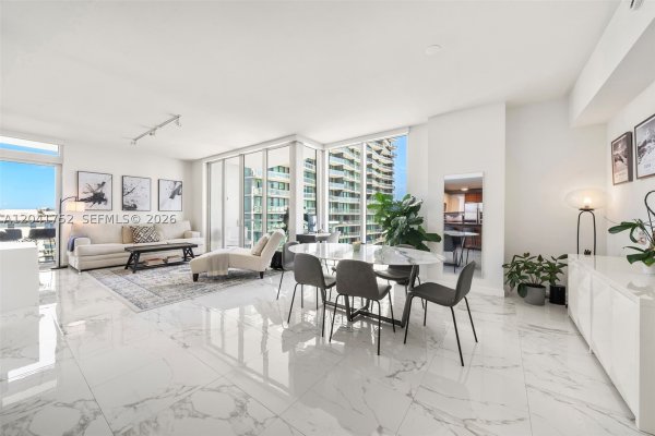 601 NE 27th St #1001 Miami, FL 33137