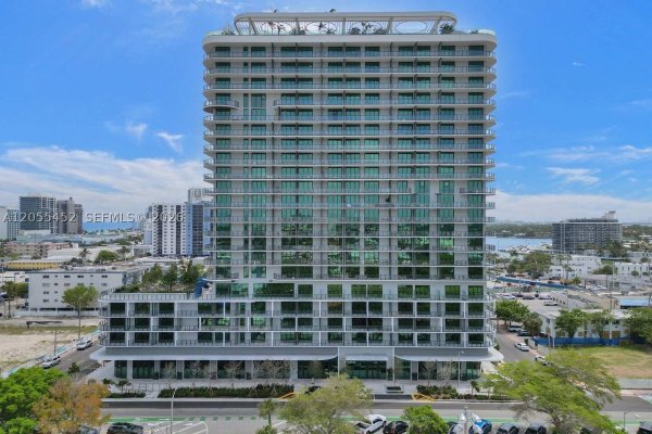 580 72nd #1004 Miami Beach, FL 33141