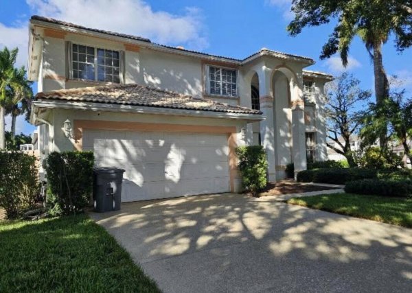 7730 Cedar Hurst Lake Worth, FL 33467