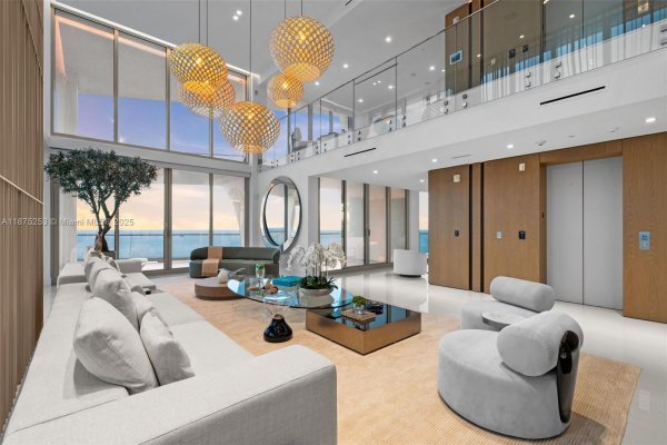 16901 Collins Ave #5105 Sunny Isles Beach, FL 33160