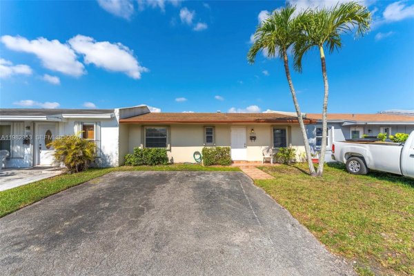 12983 SW 18th Ter Miami, FL 33175